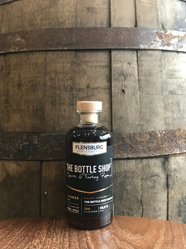 FRC x The Bottle Shop Clarendon EMB 1995/2022 Exklusiv-Abfüllung 65,6% 0,5L