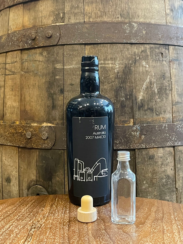 The Bottle Shop Australia MAIC10 2007 72,1% 0,05L